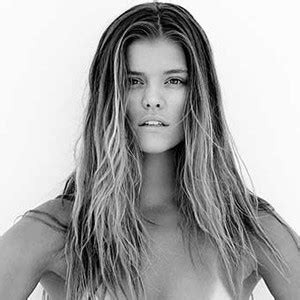 nina agdal erotic video|Nina Agdal Naked on Vacation Is the Best Present We Received。